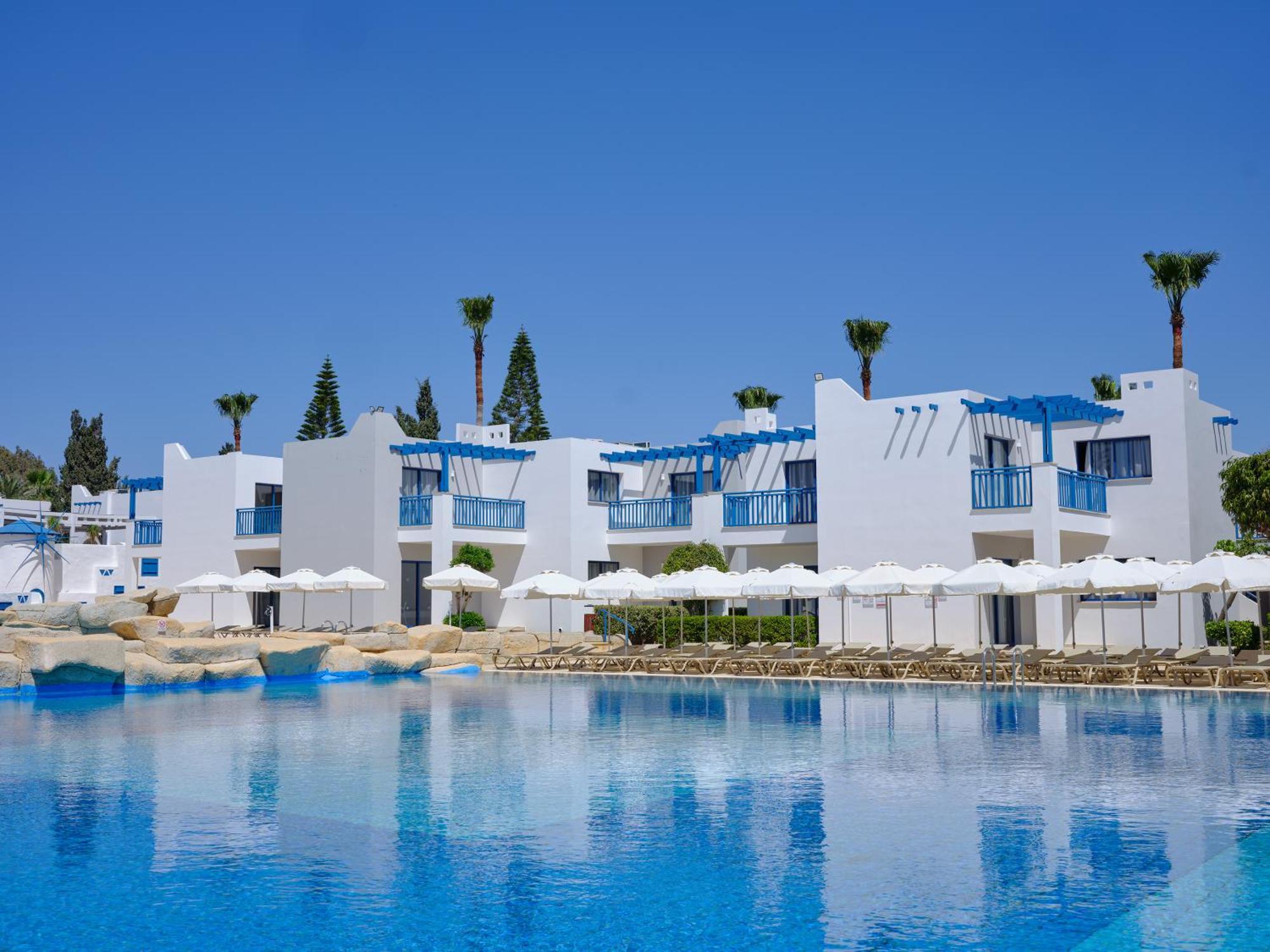 Atlantica Callisto Hotell 4*